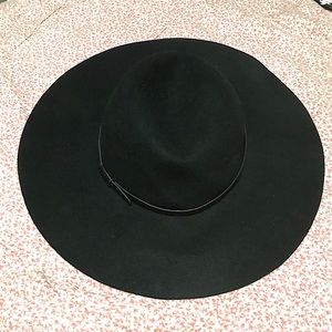 Levi’s hat